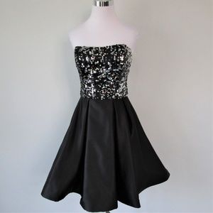 NWT Betsey Adam Black Satin Fit & Flare Dress Size 10 New w/Tag Retail $139.99